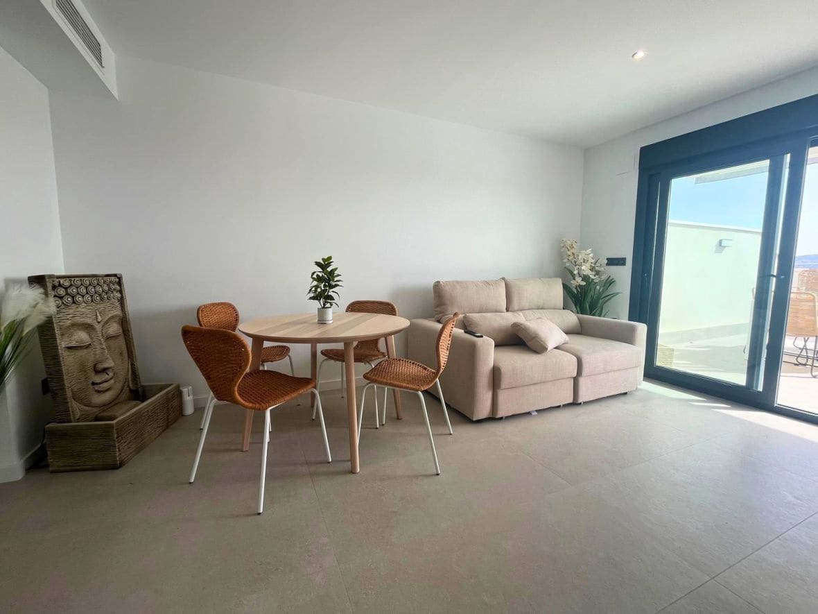 2 bedroom Apartment for sale in Muchamiel / Mutxamel with pool - € 234,000 (Ref: 9830409)