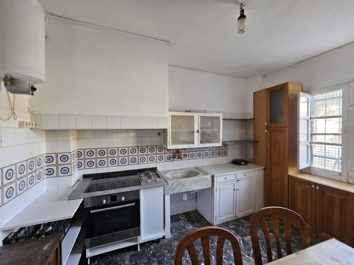 4 bedroom Townhouse for sale in Cocentaina - € 297,000 (Ref: 9849956)