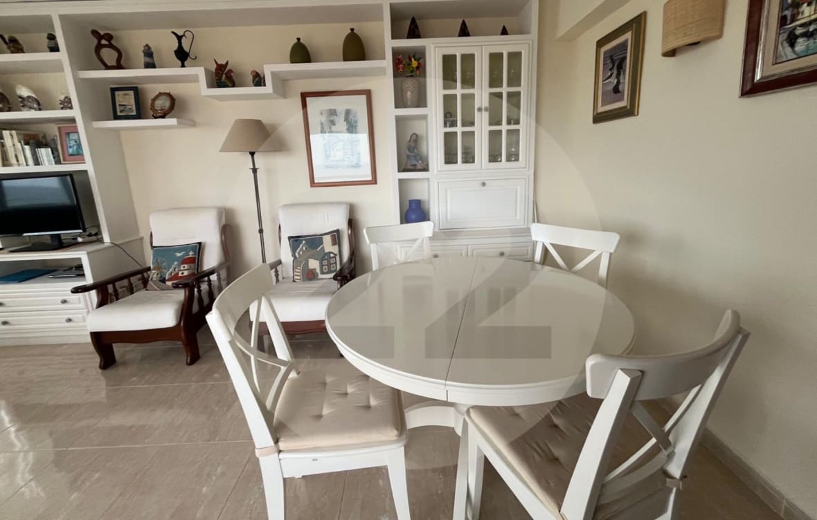2 bedroom Apartment for rent in El Campello with pool garage - € 950 (Ref: 9872189)