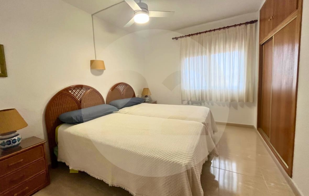 2 bedroom Apartment for rent in El Campello with pool garage - € 950 (Ref: 9872189)