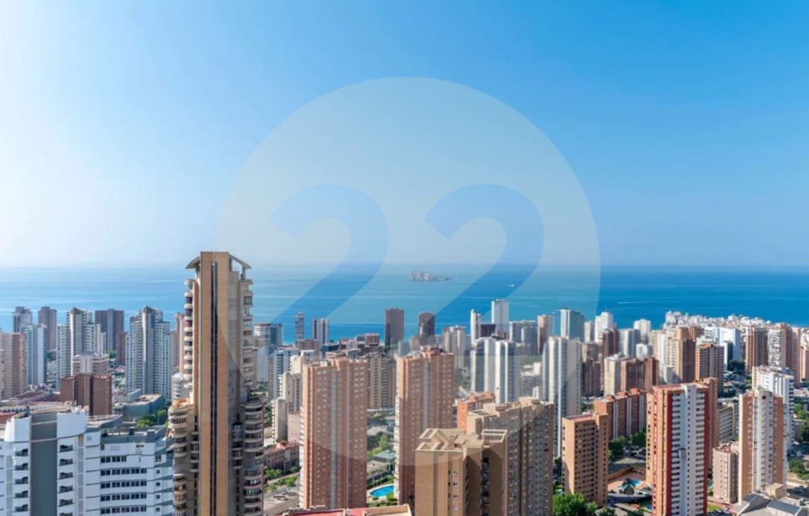 3 makuuhuone Asunto vuokrattavana paikassa Benidorm mukana uima-altaan 
autotalli - 3 000 € (Ref: 9877179)