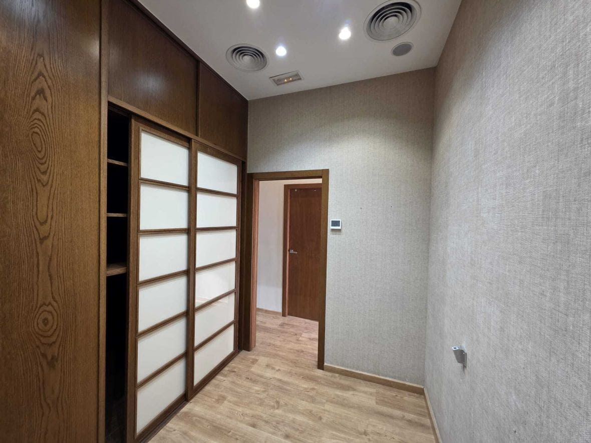Business for rent in Alicante / Alacant city - € 1,500 (Ref: 9929970)