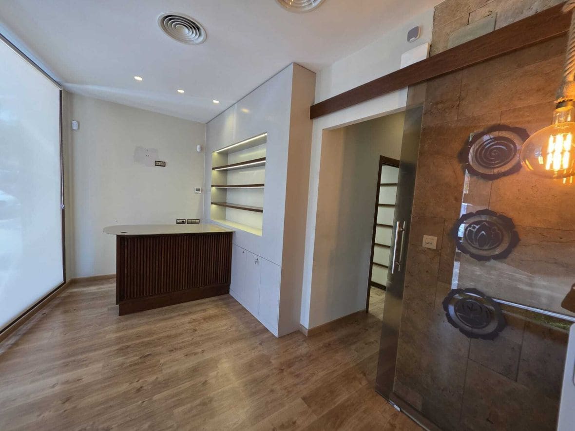 Business for rent in Alicante / Alacant city - € 1,500 (Ref: 9929970)