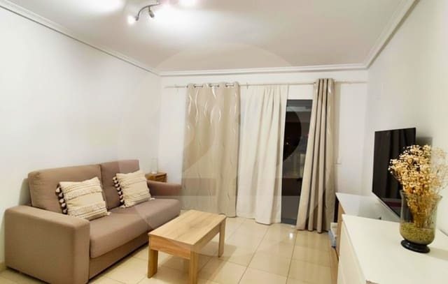 1 slaapkamer Appartement te huur in Juzgados - Plaza de Toros, Benidorm met zwembad - € 1.250 (Ref: 9937454)