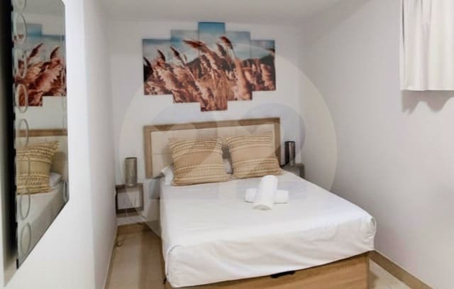1 slaapkamer Appartement te huur in Juzgados - Plaza de Toros, Benidorm met zwembad - € 1.250 (Ref: 9937454)
