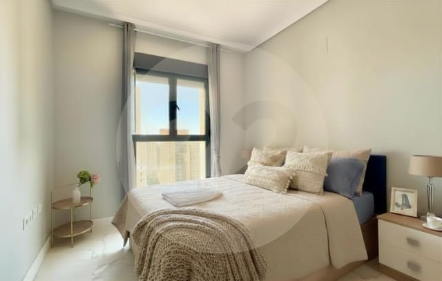 2 soverom Leilighet til leie i Juzgados - Plaza de Toros, Benidorm med svømmebasseng - € 1 550 (Ref: 9958850)