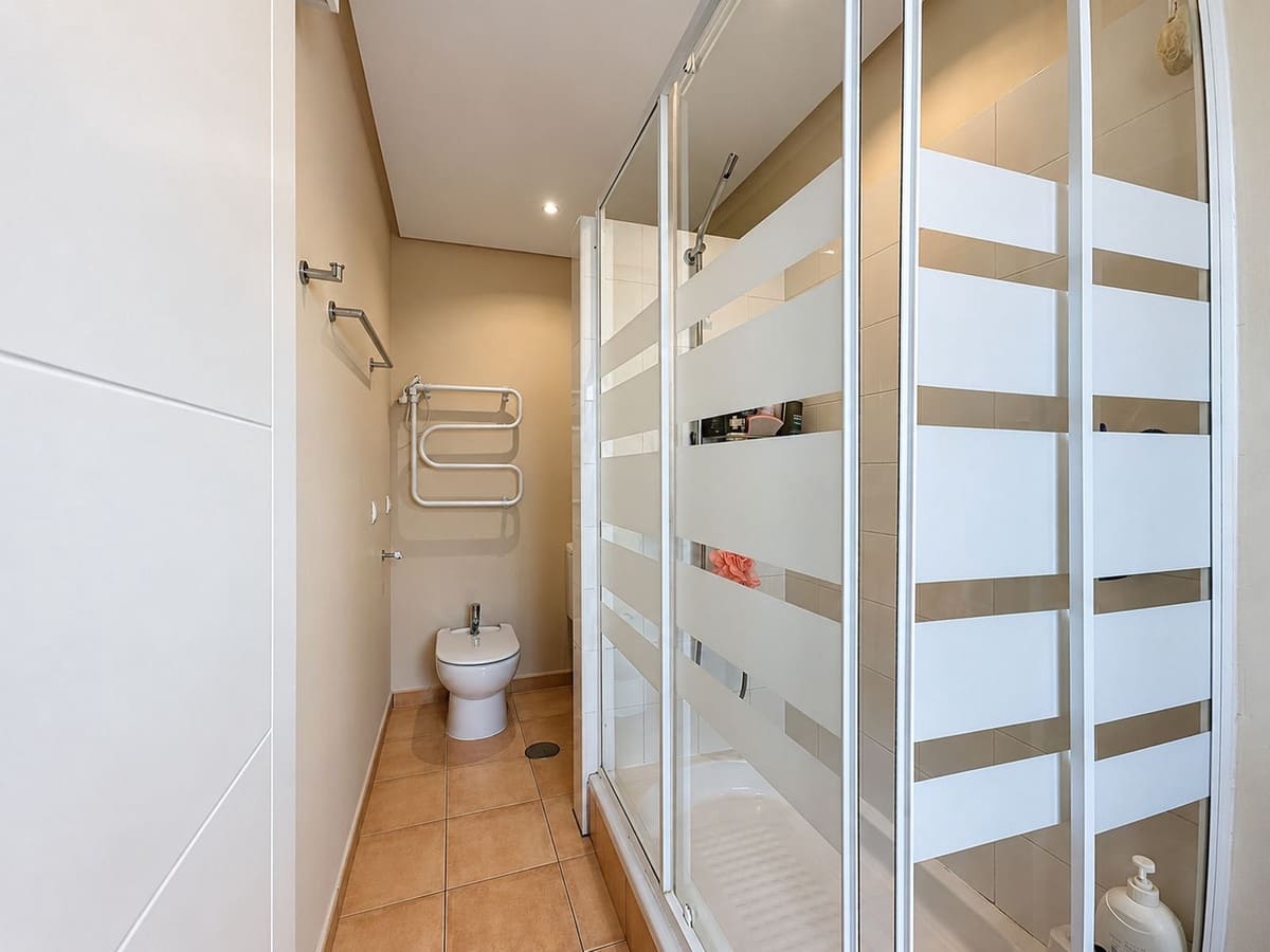 4 bedroom Townhouse for sale in Marbella with pool - € 835,000 (Ref: 10023193)