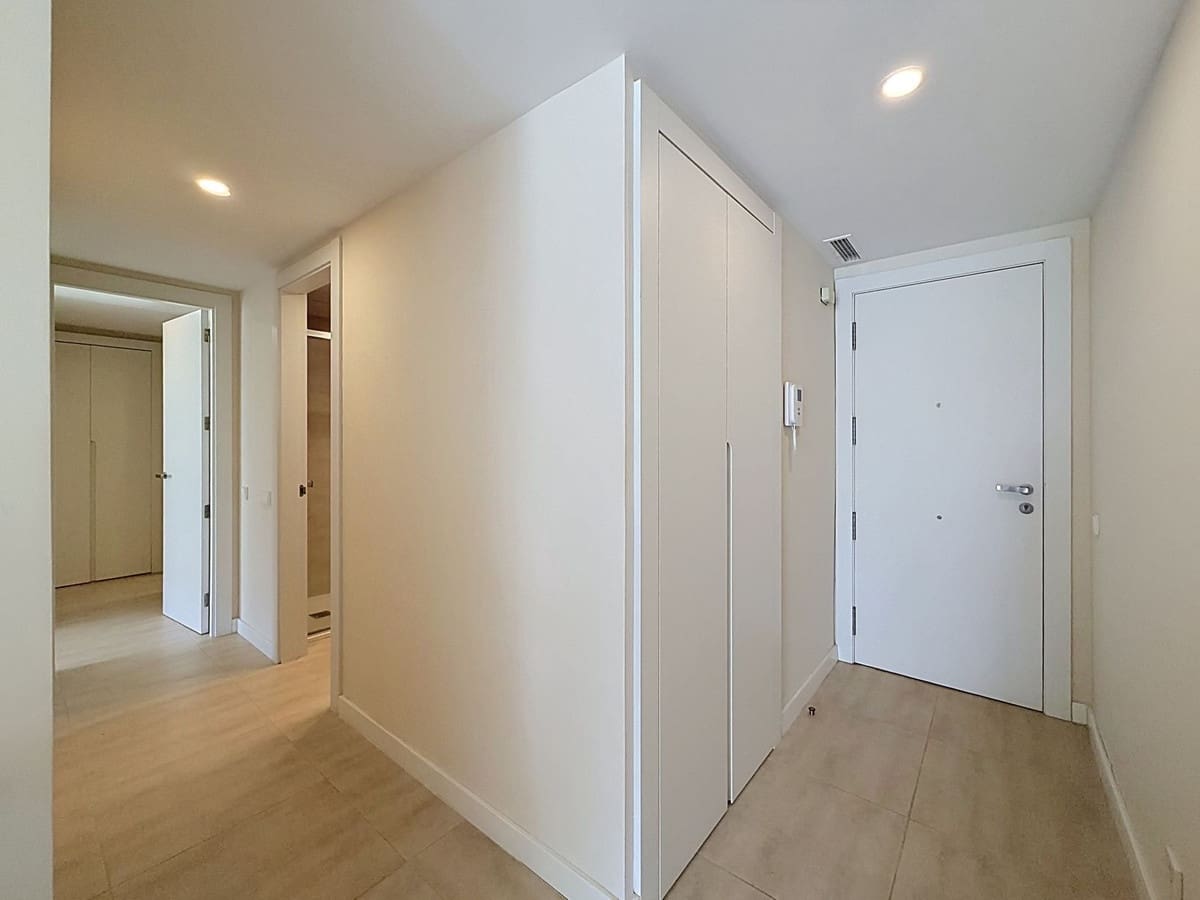 2 Zimmer Apartment zu verkaufen in New Golden Mile mit Pool Garage - 469.000 € (Ref: 10029952)