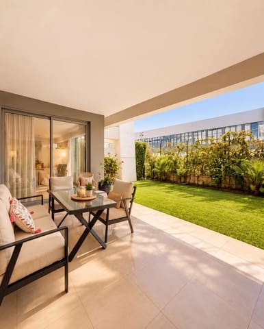 2 Zimmer Apartment zu verkaufen in Selwo, Estepona mit Pool Garage - 469.000 € (Ref: 10029952)