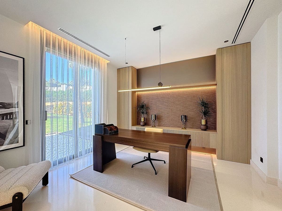 6 bedroom Villa for sale in Marbella with pool garage - € 10,970,000 (Ref: 10038959)