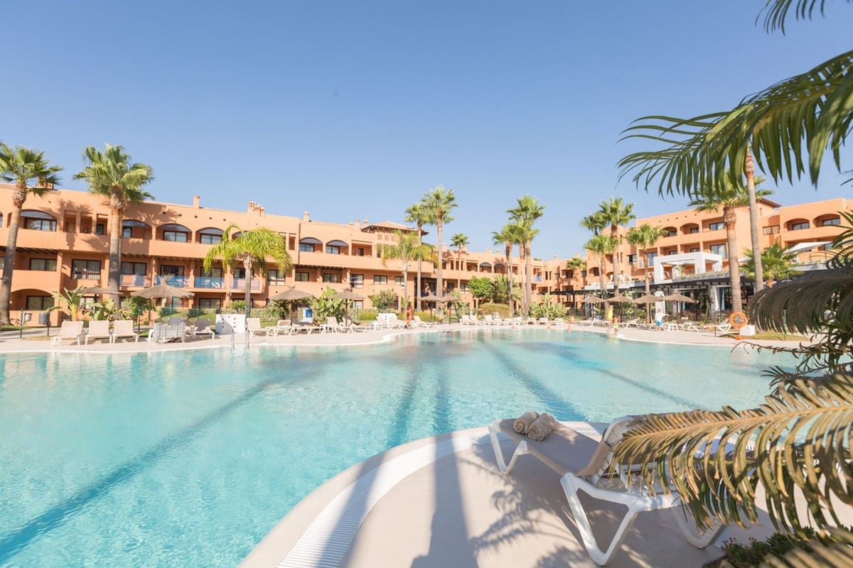 1 soveværelse Lejlighed til salg i Bel-Air med swimmingpool garage - € 159.900 (Ref: 10055603)