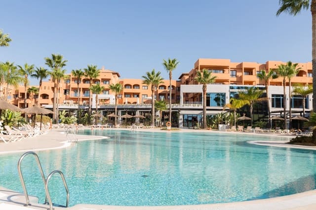 1 soveværelse Lejlighed til salg i Bel-Air, Estepona med swimmingpool garage - € 159.900 (Ref: 10055603)