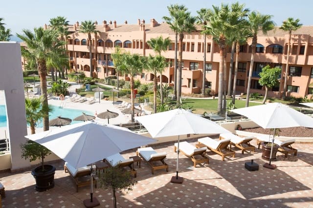 1 soveværelse Lejlighed til salg i Bel-Air, Estepona med swimmingpool garage - € 159.900 (Ref: 10055603)