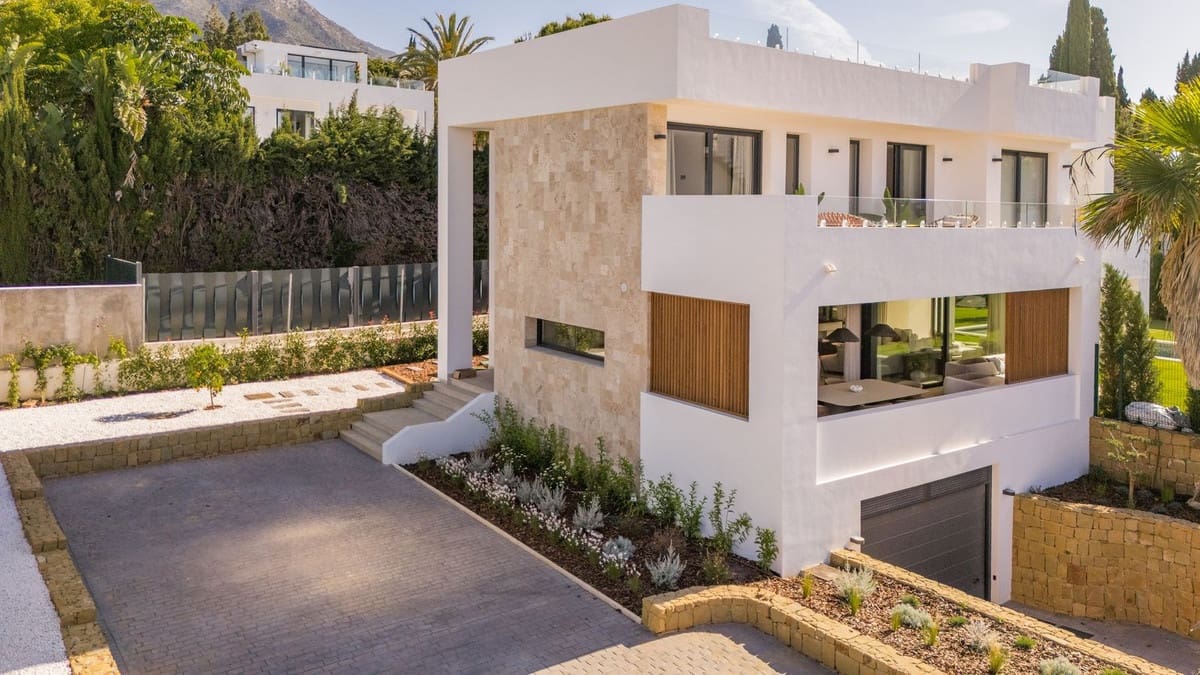 5 soverom Villa til salgs i Marbella med svømmebasseng garasje - € 4 600 000 (Ref: 10057549)