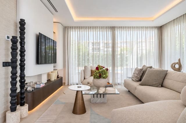 5 quarto Moradia para venda em Marbella com piscina garagem - 4 600 000 € (Ref: 10057549)