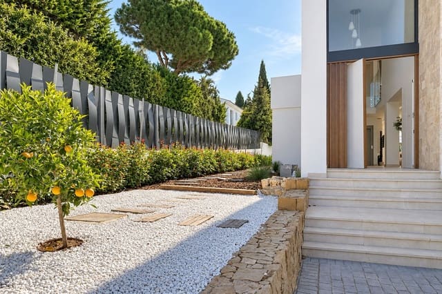 5 quarto Moradia para venda em Marbella com piscina garagem - 4 600 000 € (Ref: 10057549)
