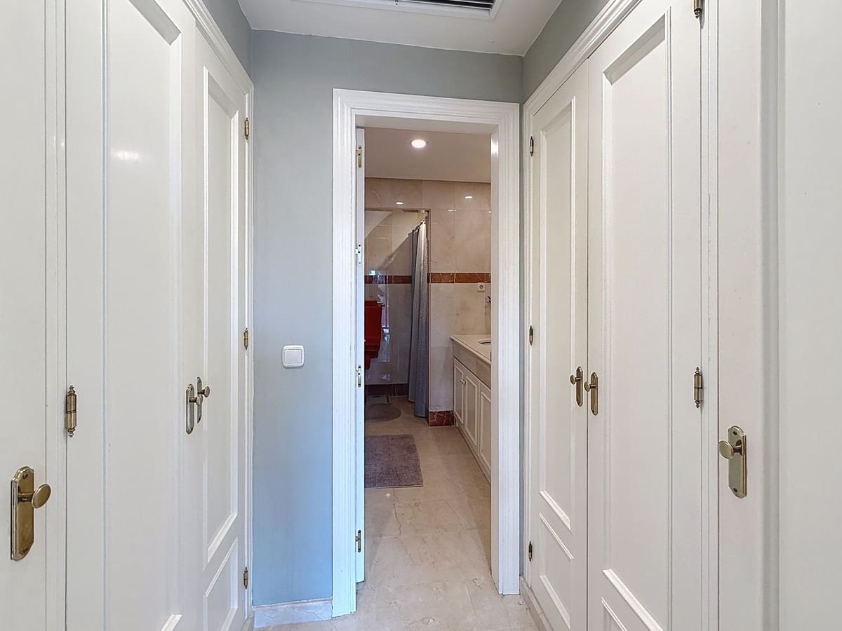 3 camera da letto Appartamento in vendita in Costalita con piscina garage - 1.850.000 € (Rif: 10085120)