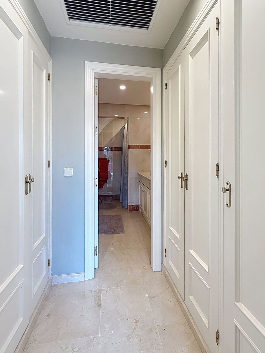 3 camera da letto Appartamento in vendita in Costalita con piscina garage - 1.850.000 € (Rif: 10085120)