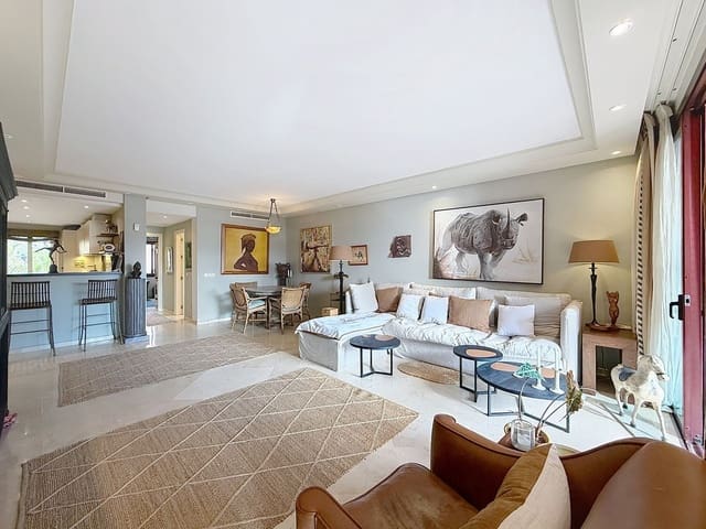 3 chambre Appartement à vendre à Costalita, Estepona avec piscine garage - 1 850 000 € (Ref: 10085120)