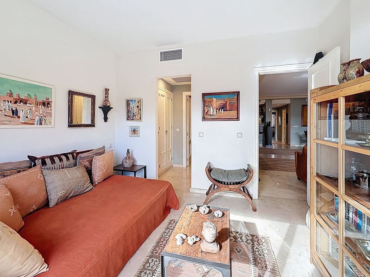 3 camera da letto Appartamento in vendita in Costalita con piscina garage - 1.850.000 € (Rif: 10085120)