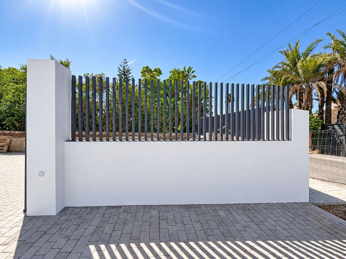 5 makuuhuone Huvila myytävänä paikassa Marbella mukana uima-altaan 
autotalli - 4 250 000 € (Ref: 10110463)