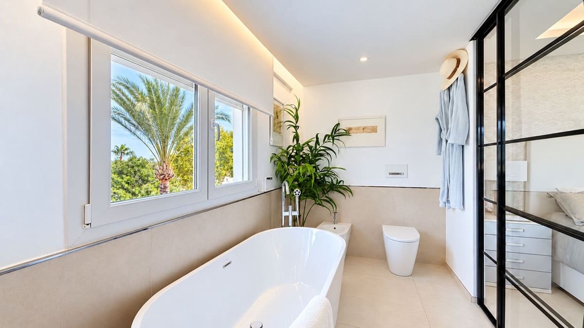 3 slaapkamer Penthouse te koop in Marbella met zwembad garage - € 1.950.000 (Ref: 10149345)