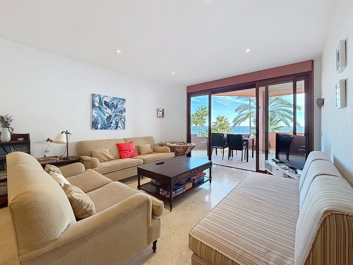 3 camera da letto Appartamento sulla Spiaggia in vendita in Costalita con piscina garage - 1.380.000 € (Rif: 9699188)