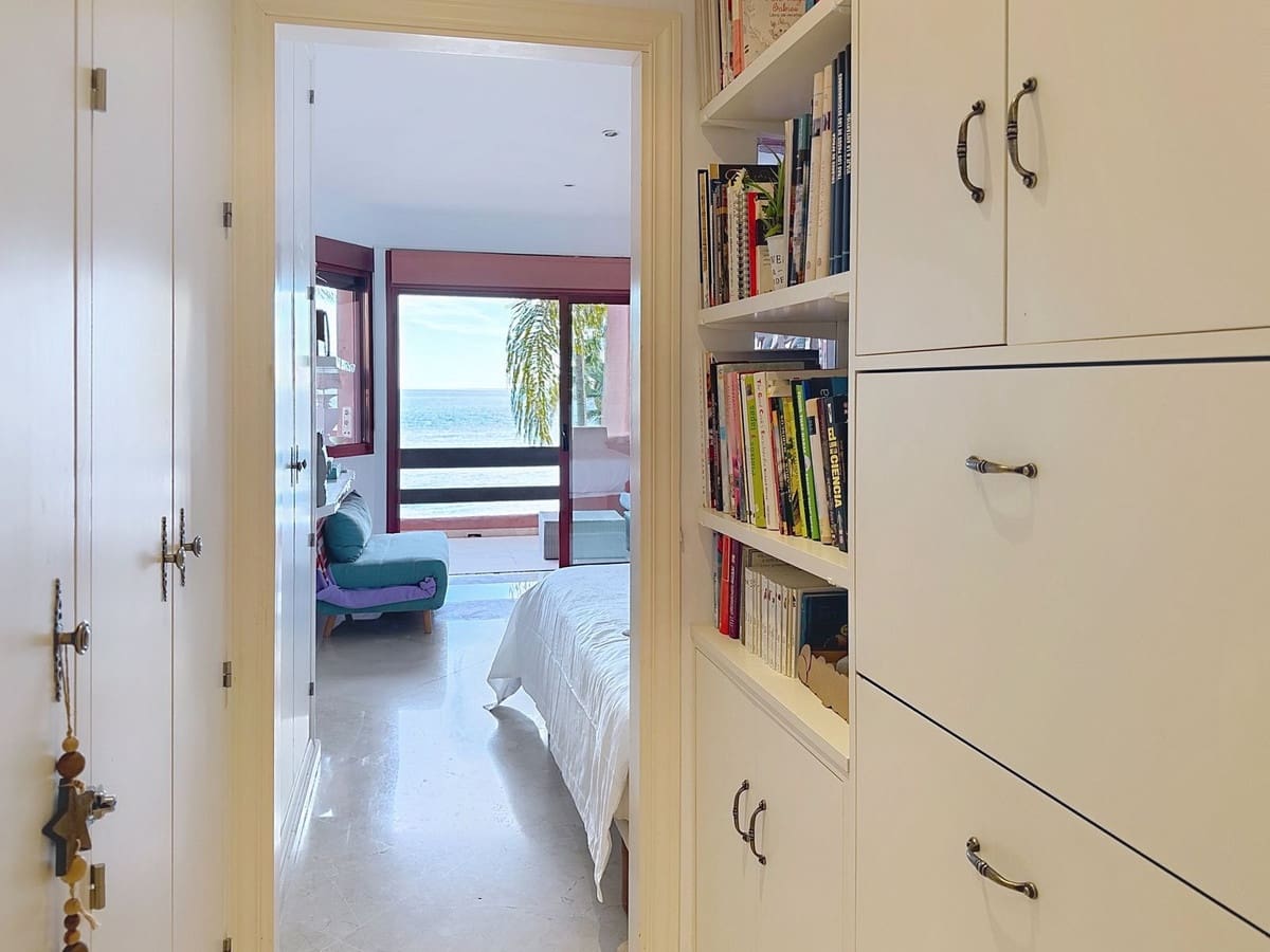 3 camera da letto Appartamento sulla Spiaggia in vendita in Costalita con piscina garage - 1.380.000 € (Rif: 9699188)