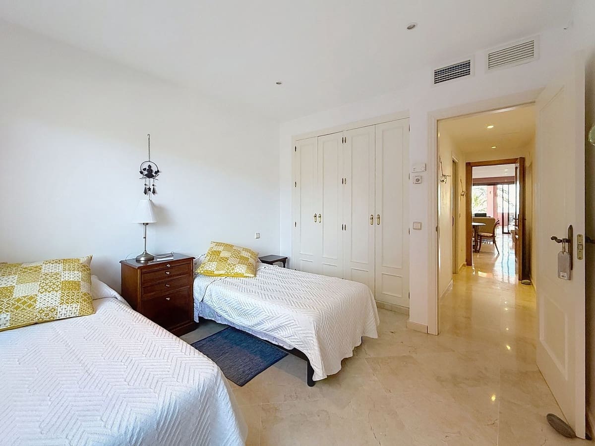 3 camera da letto Appartamento sulla Spiaggia in vendita in Costalita con piscina garage - 1.380.000 € (Rif: 9699188)