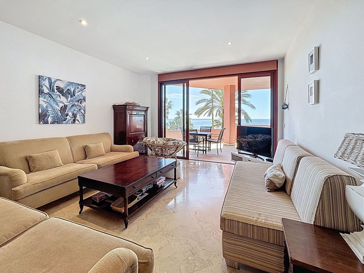 3 camera da letto Appartamento sulla Spiaggia in vendita in Costalita con piscina garage - 1.380.000 € (Rif: 9699188)