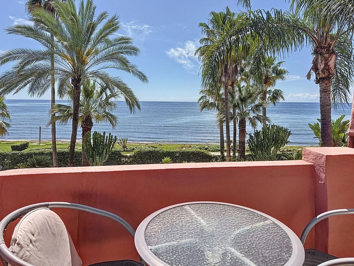 3 camera da letto Appartamento sulla Spiaggia in vendita in Costalita con piscina garage - 1.380.000 € (Rif: 9699188)