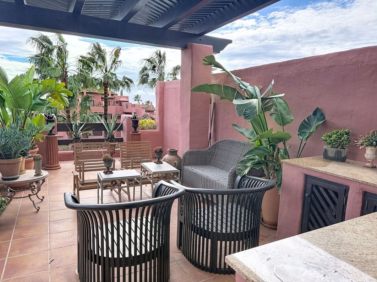 Ático de 3 habitaciones en Costalita en venta con piscina garaje - 1.799.000 € (Ref: 9699191)