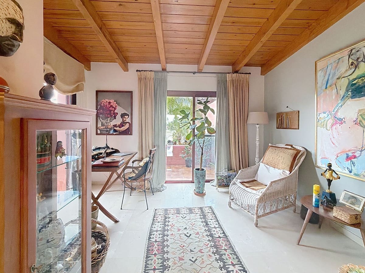 Ático de 3 habitaciones en Costalita en venta con piscina garaje - 1.799.000 € (Ref: 9699191)