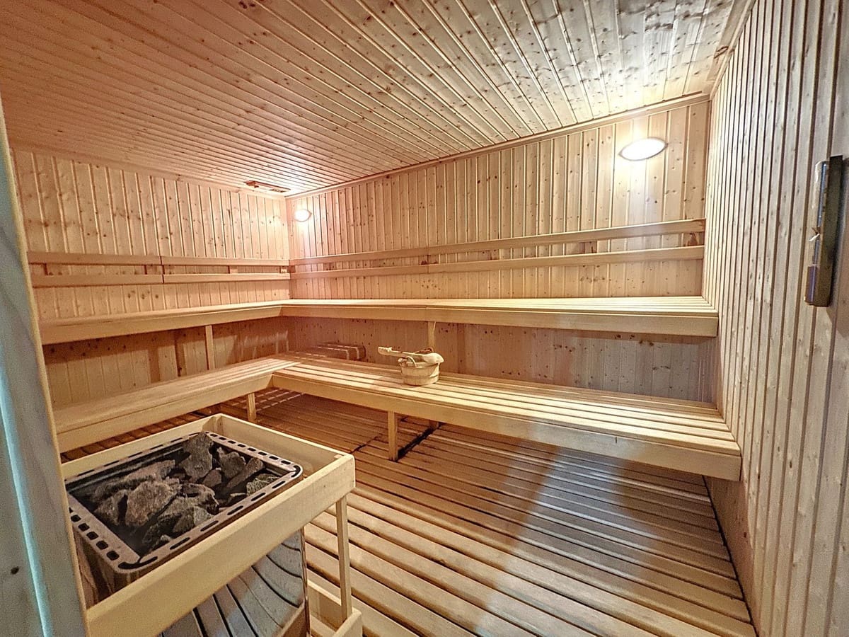 Ático de 3 habitaciones en Costalita en venta con piscina garaje - 1.799.000 € (Ref: 9699191)