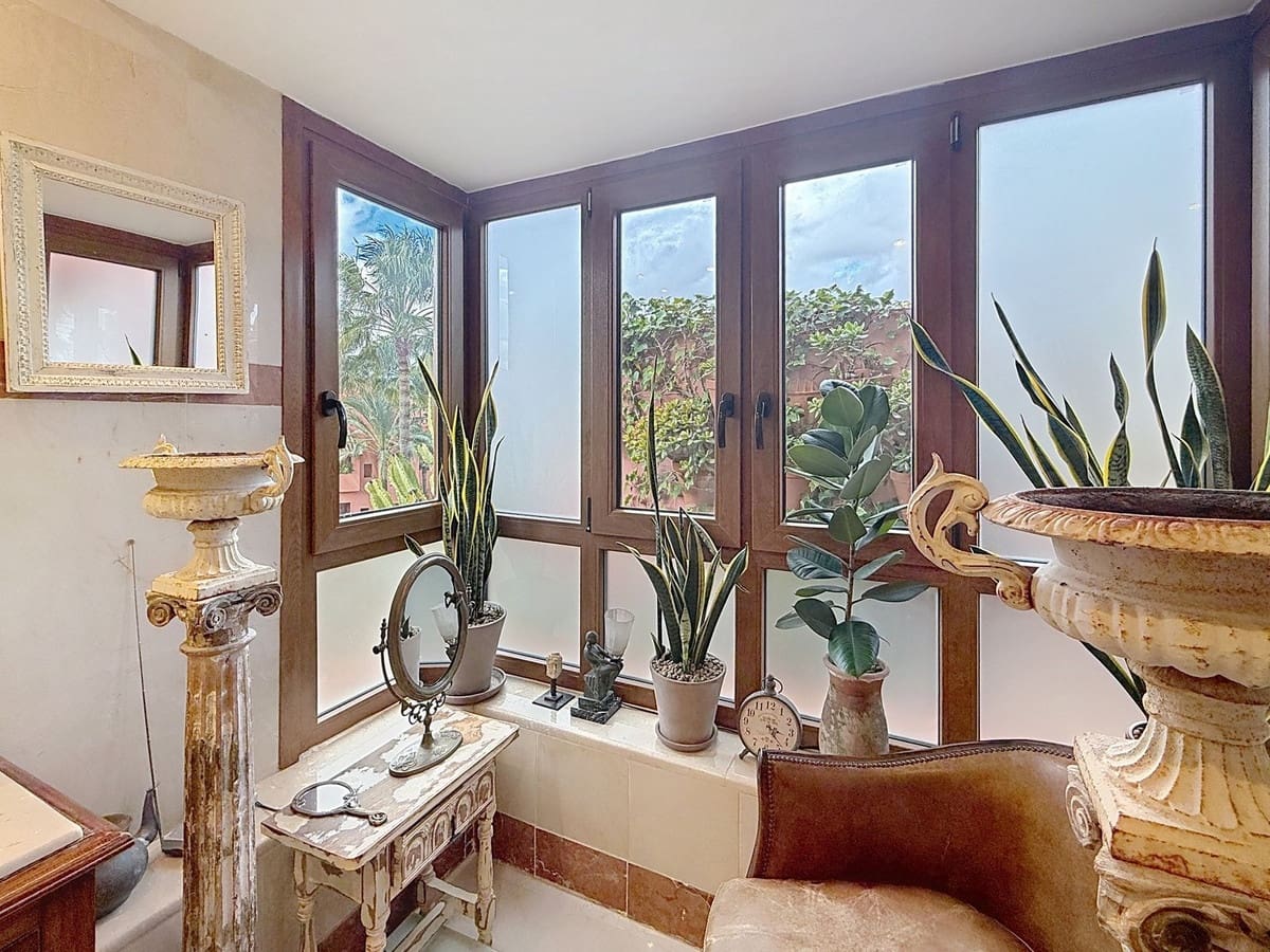 3 bedroom Penthouse for sale in Costalita with pool garage - € 1,799,000 (Ref: 9699191)