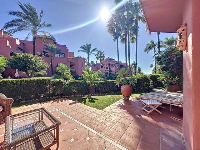 2 soveværelse Strandlejlighed til salg i Resinera-Voladilla, Estepona med swimmingpool garage - € 875.000 (Ref: 9699192)