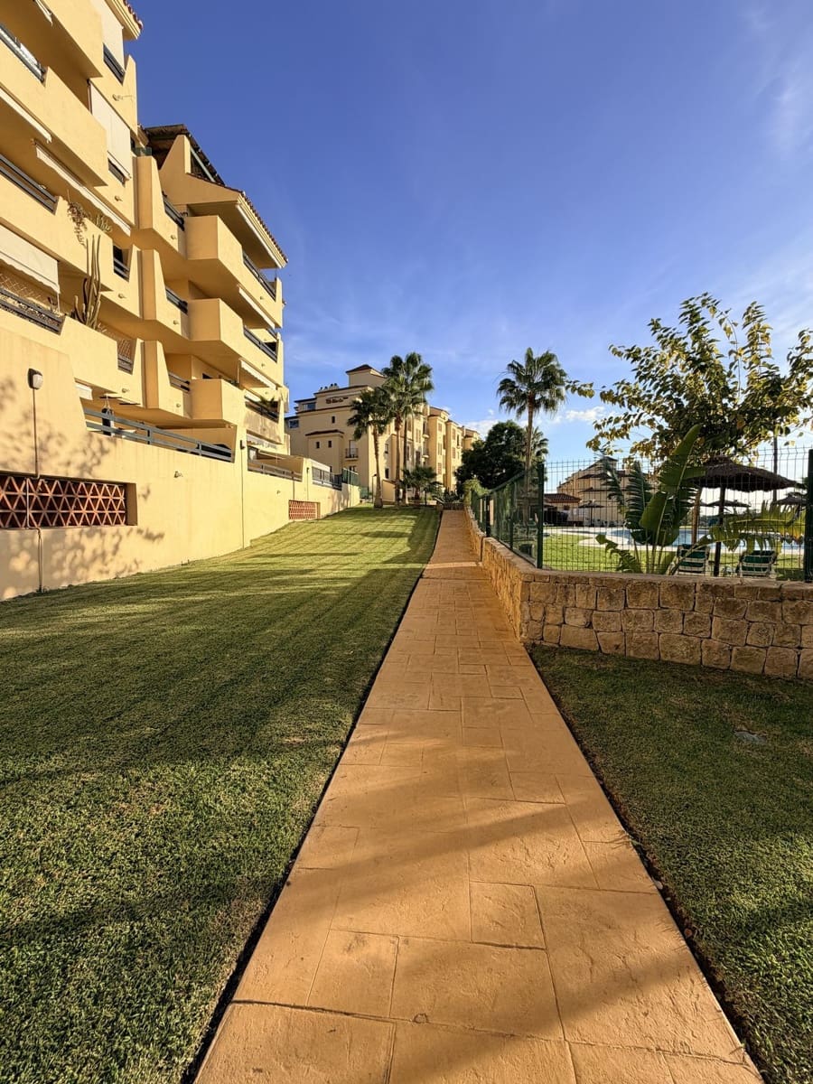 2 bedroom Apartment for sale in New Golden Mile with pool garage - € 315,000 (Ref: 9699193)