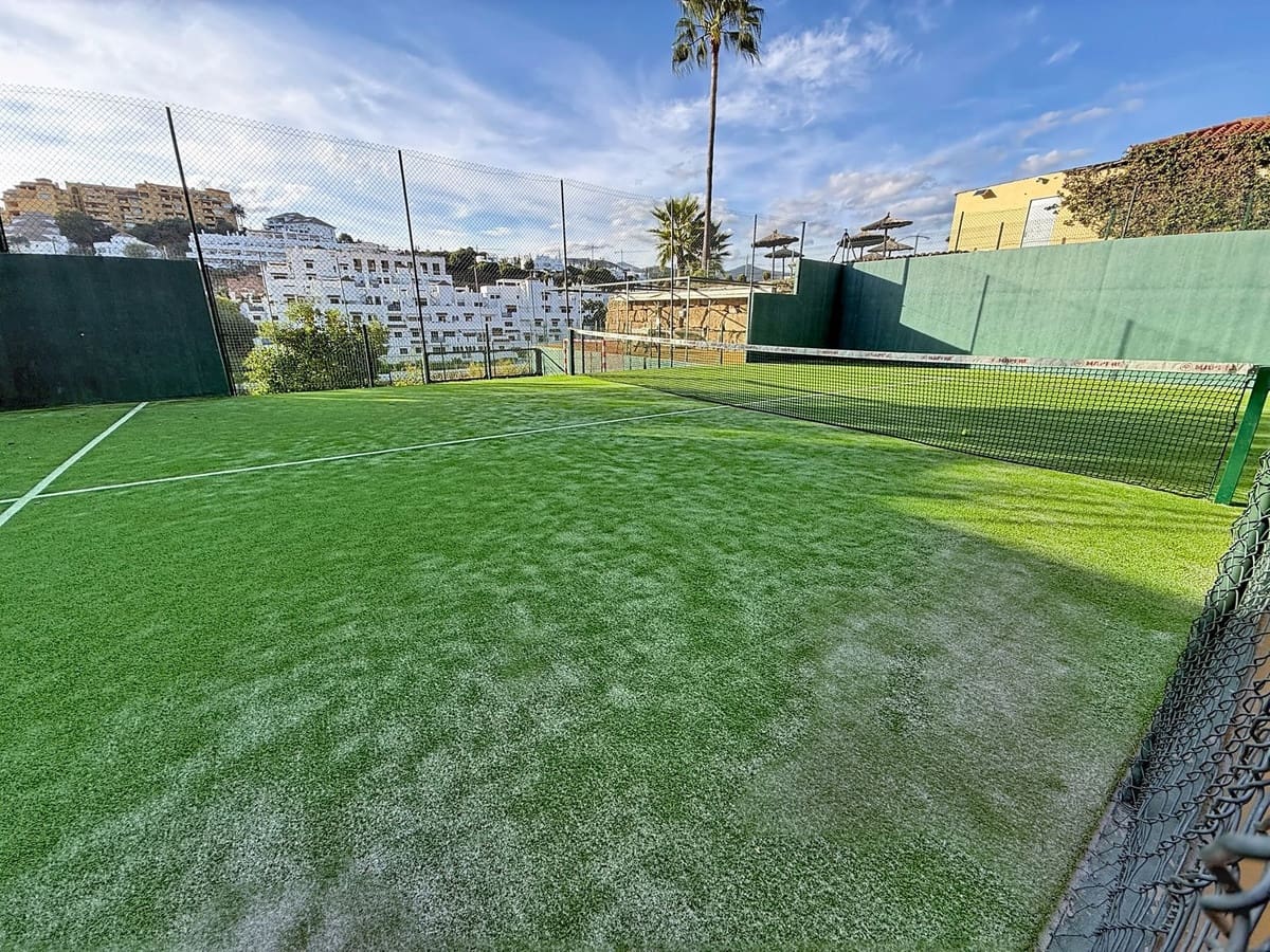 2 bedroom Apartment for sale in New Golden Mile with pool garage - € 315,000 (Ref: 9699193)