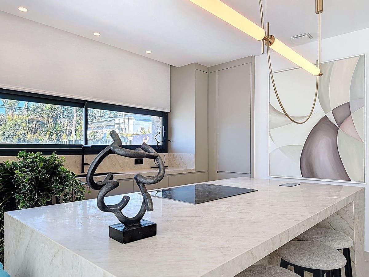 Chalet de 5 habitaciones en Marbella en venta con piscina garaje - 4.600.000 € (Ref: 9699194)