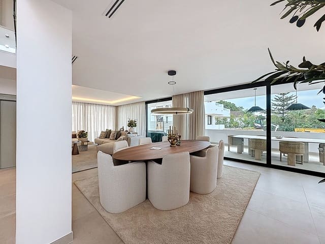 Chalet de 5 habitaciones en Sierra Blanca, Marbella en venta con piscina garaje - 4.600.000 € (Ref: 9699194)