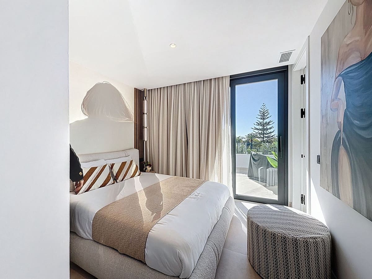 Chalet de 5 habitaciones en Marbella en venta con piscina garaje - 4.600.000 € (Ref: 9699194)