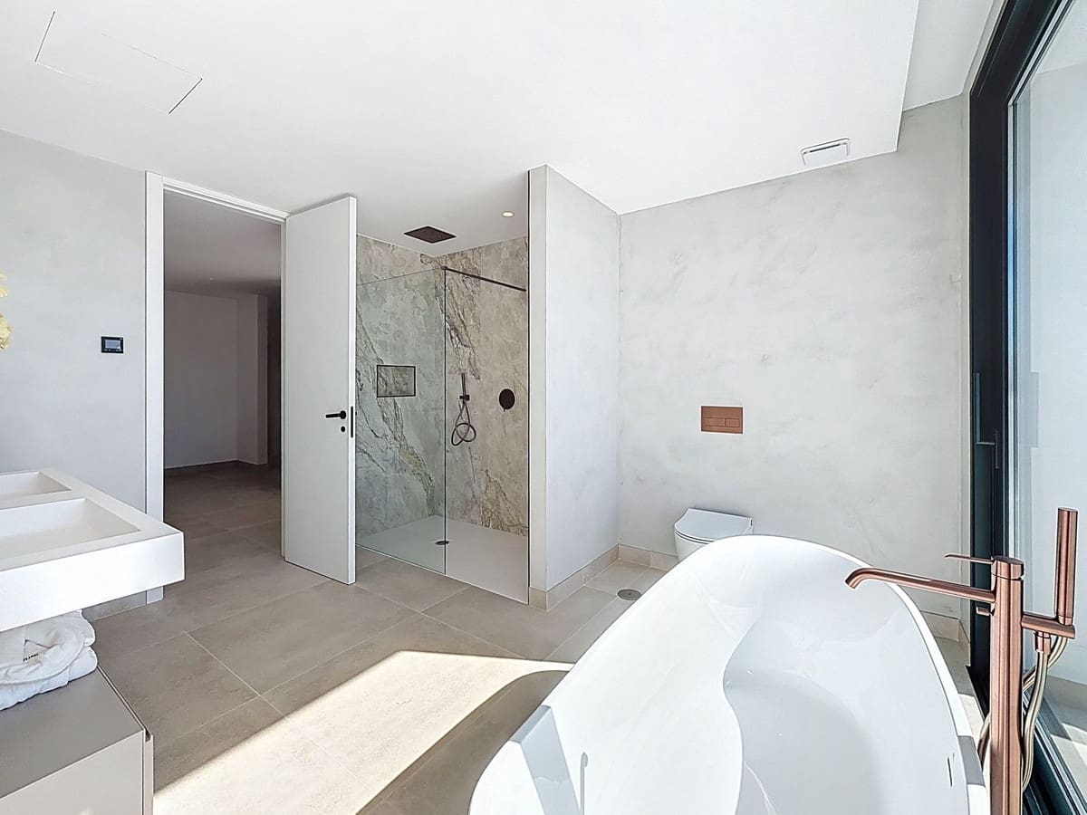 Chalet de 5 habitaciones en Marbella en venta con piscina garaje - 4.600.000 € (Ref: 9699194)