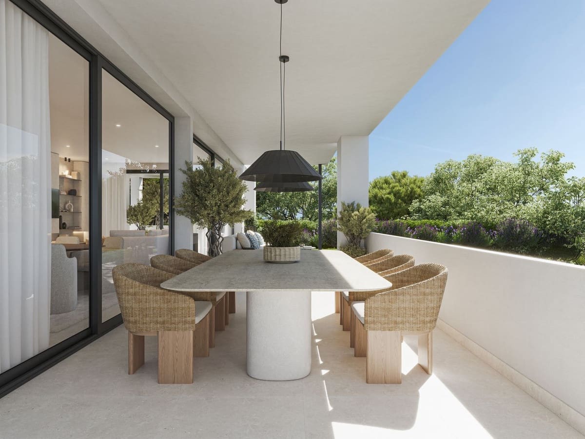 5 bedroom Villa for sale in Marbella with pool garage - € 4,600,000 (Ref: 9699194)