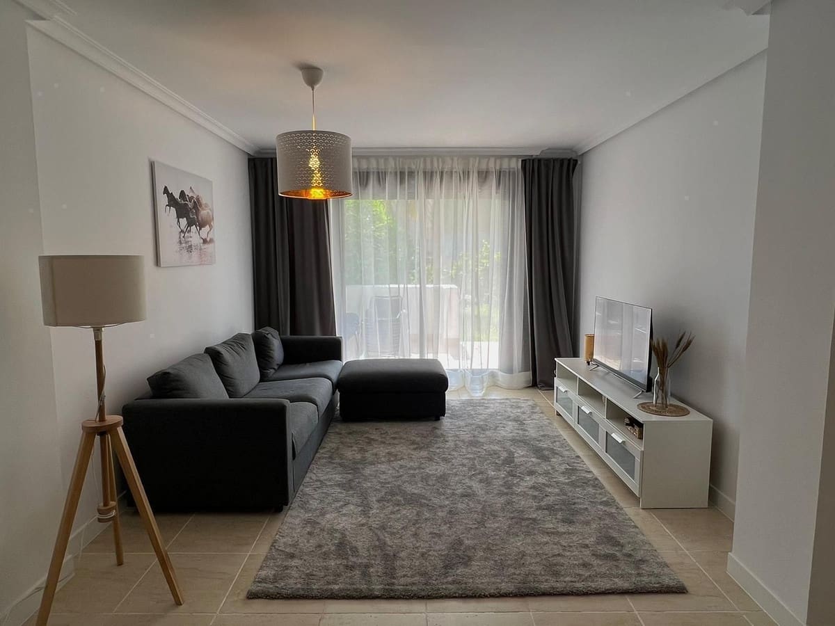 2 bedroom Apartment for sale in Estepona with pool garage - € 349,000 (Ref: 9699196)