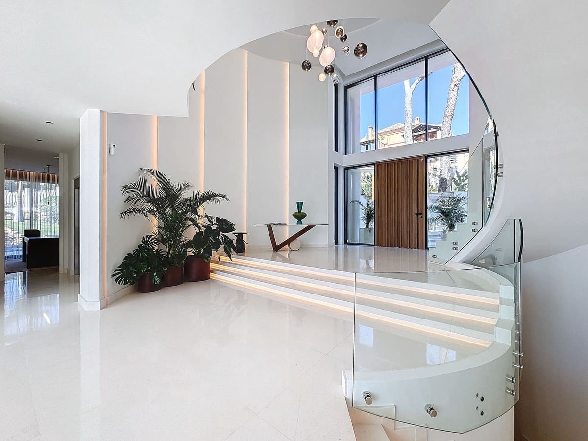 Chalet de 6 habitaciones en Golden Mile en venta con piscina garaje - 10.970.000 € (Ref: 9699197)