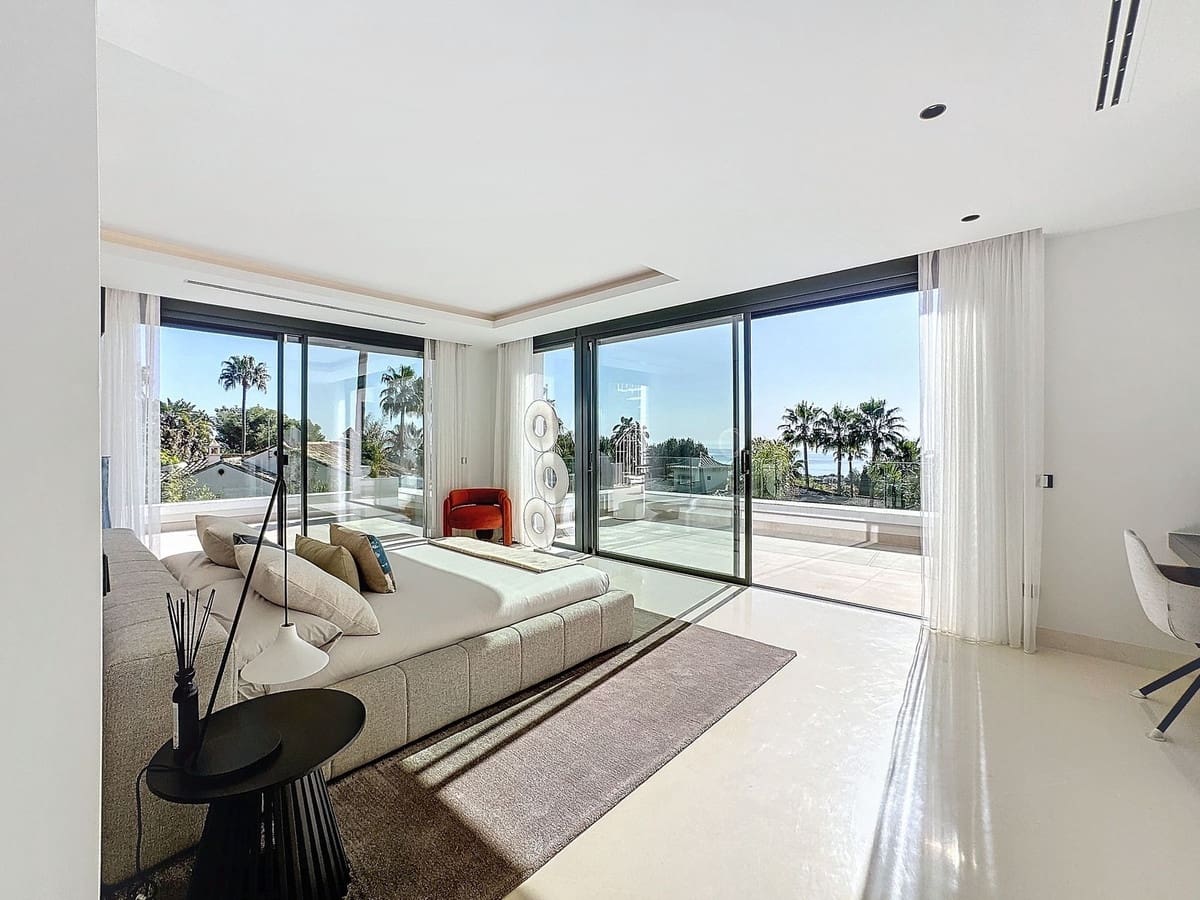 Chalet de 6 habitaciones en Golden Mile en venta con piscina garaje - 10.970.000 € (Ref: 9699197)