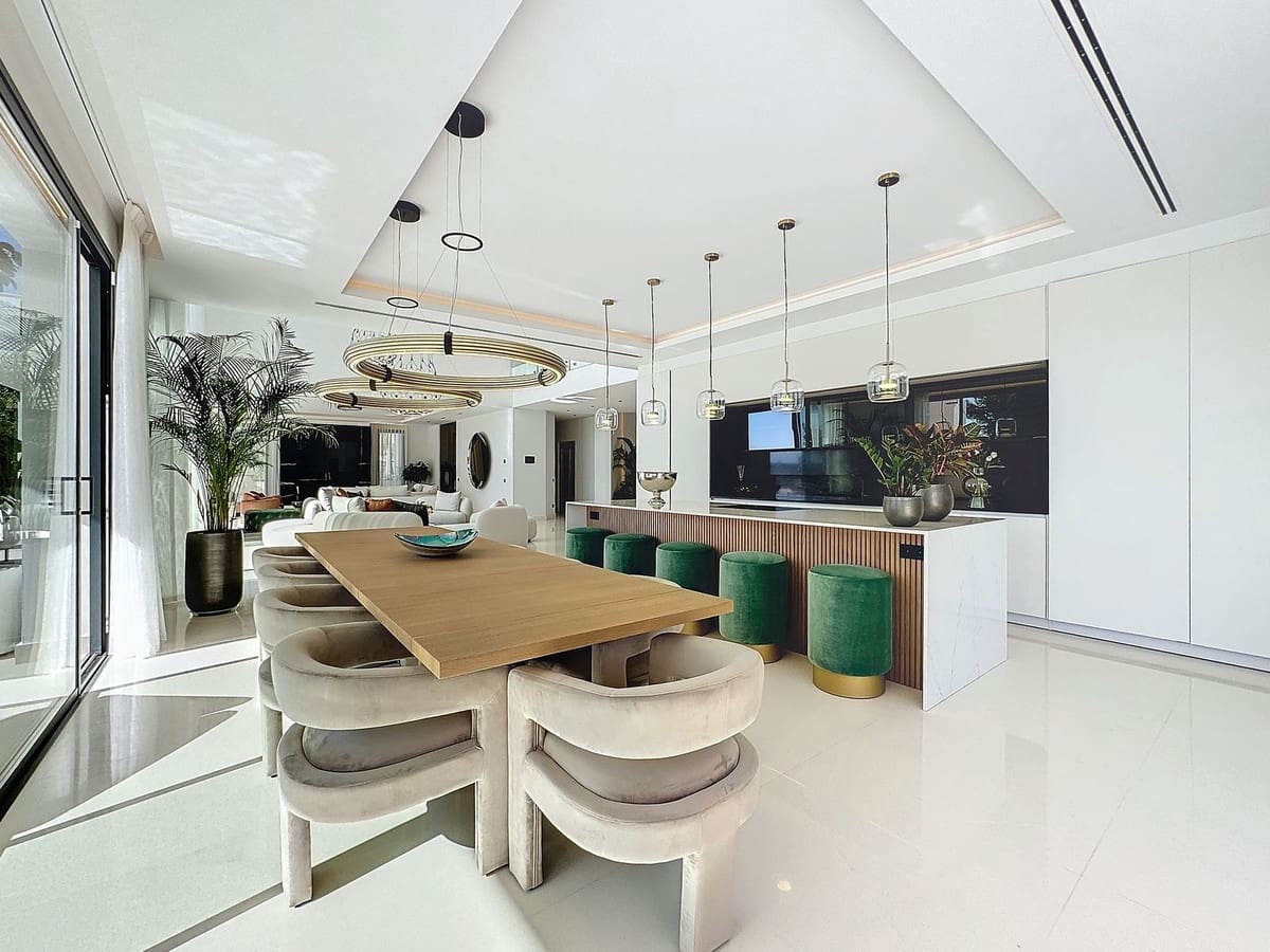 Chalet de 6 habitaciones en Golden Mile en venta con piscina garaje - 10.970.000 € (Ref: 9699197)