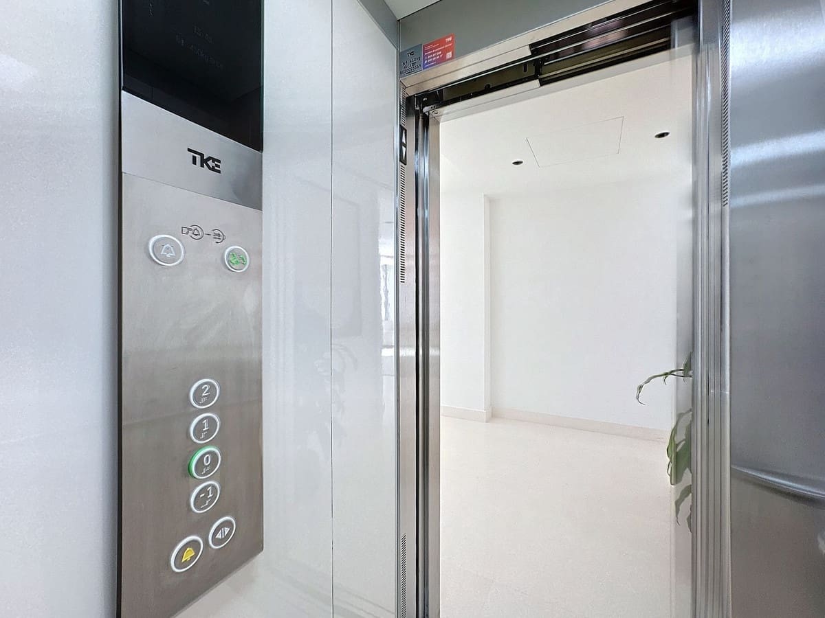 Chalet de 6 habitaciones en Golden Mile en venta con piscina garaje - 10.970.000 € (Ref: 9699197)