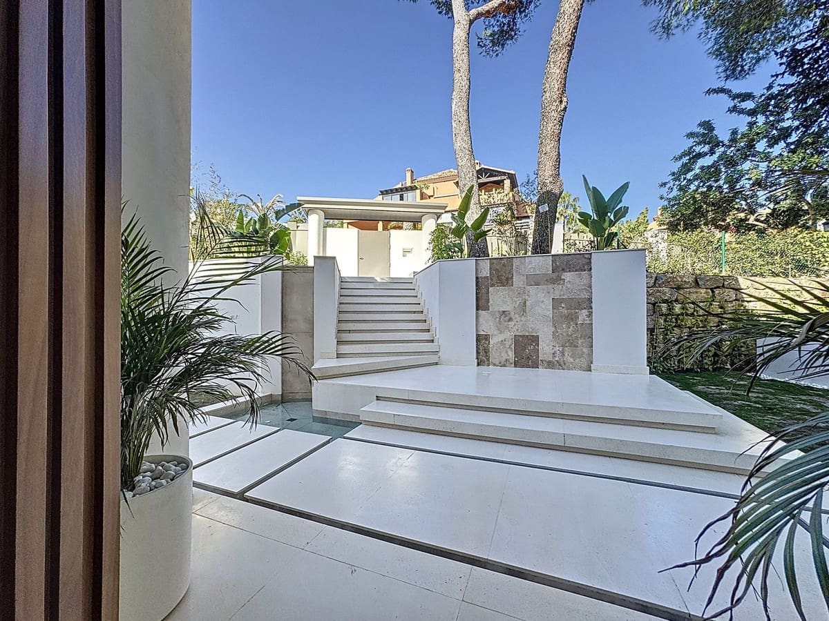 Chalet de 6 habitaciones en Golden Mile en venta con piscina garaje - 10.970.000 € (Ref: 9699197)