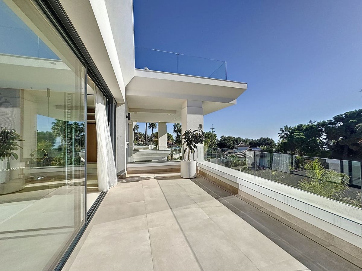 Chalet de 6 habitaciones en Golden Mile en venta con piscina garaje - 10.970.000 € (Ref: 9699197)